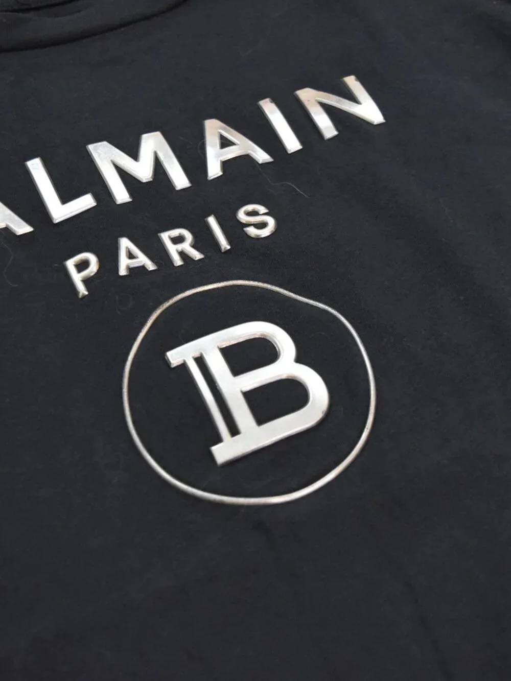 Authentic Balmain Paris Tee Size Small